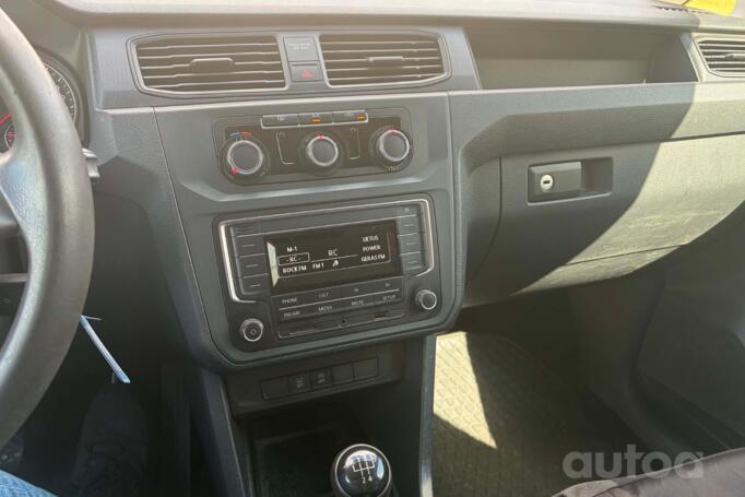 Volkswagen Caddy 4 generation Kombi Maxi minivan 4-doors