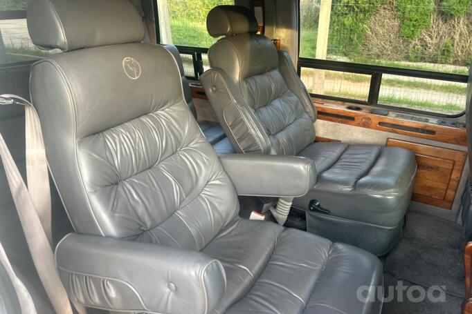 GMC Safari 2 generation