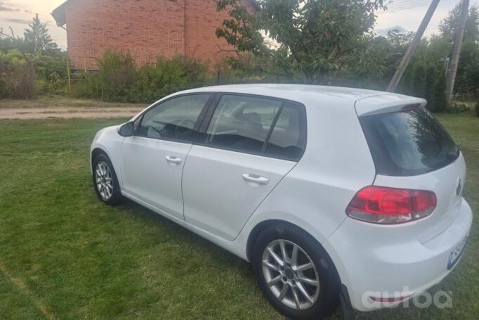 Volkswagen Golf 6 generation Hatchback 5-doors