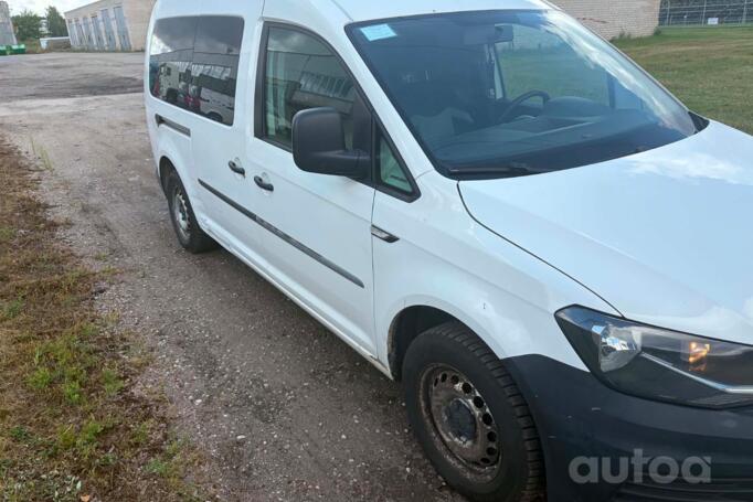 Volkswagen Caddy 4 generation Kombi Maxi minivan 4-doors