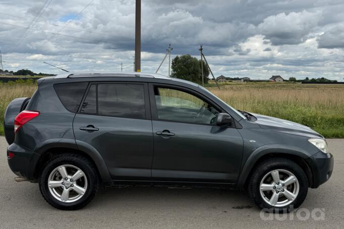 Toyota RAV4 3 generation Crossover