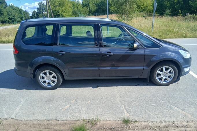 Ford Galaxy 2 generation [restyling] Minivan
