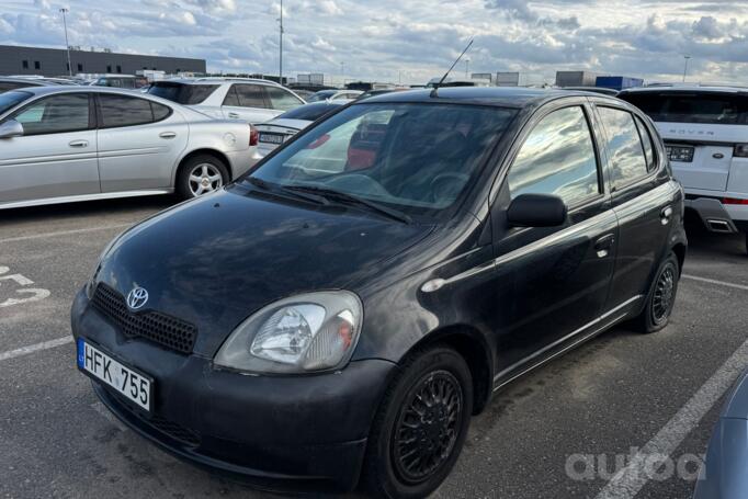 Toyota Yaris 1 generation