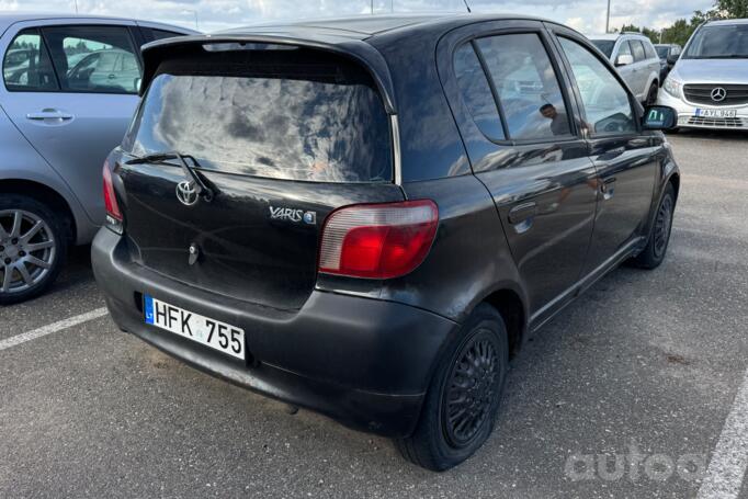 Toyota Yaris 1 generation