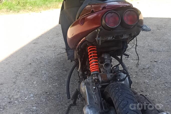 Aprilia SR