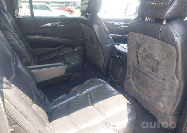 Cadillac Escalade 4 generation SUV