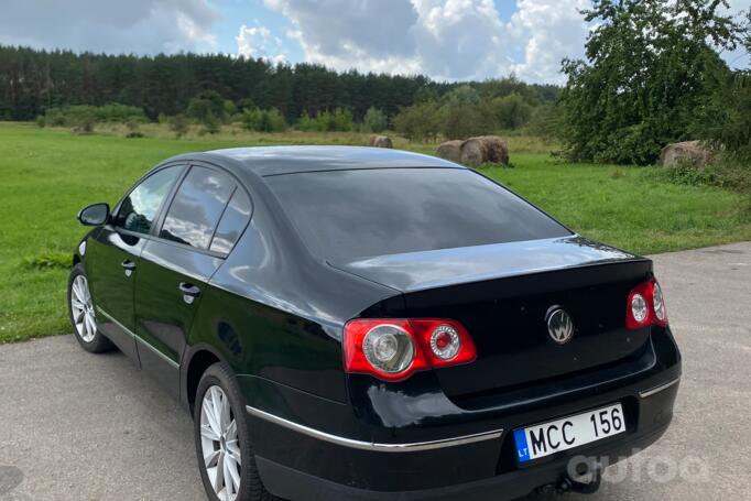 Volkswagen Passat B6 Sedan 4-doors