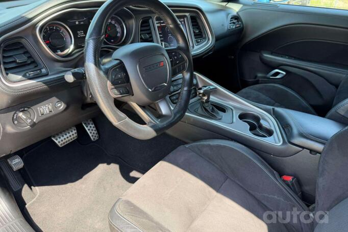 Dodge Challenger 3 generation [2th restyling] Coupe