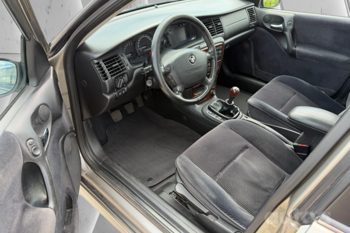 Opel Vectra B [restyling] Sedan 4-doors