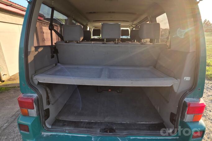 Volkswagen Caravelle T4 Minivan