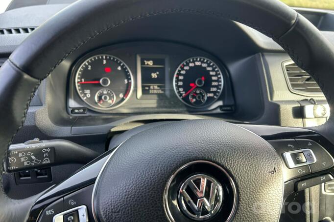 Volkswagen Caddy 4 generation Kombi minivan 4-doors
