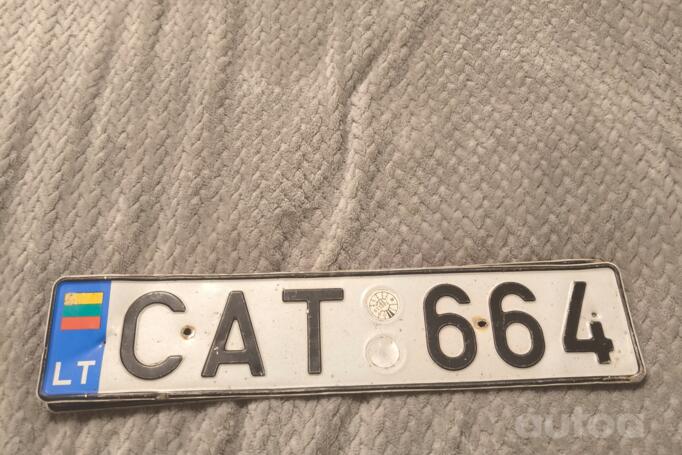 CAT664