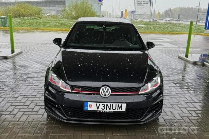 V3NUM