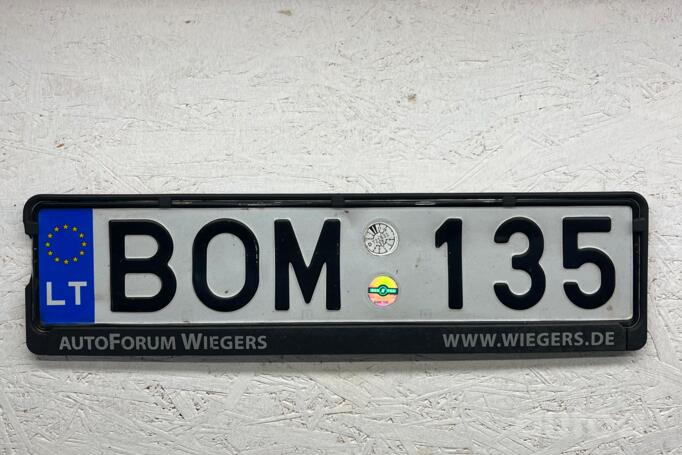 BOM135