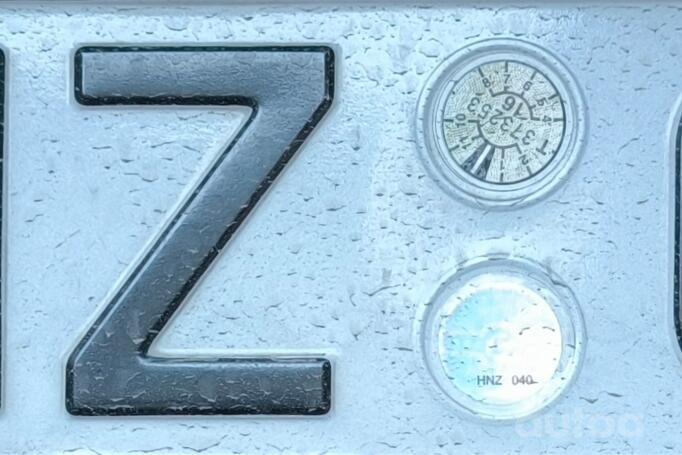 HNZ040