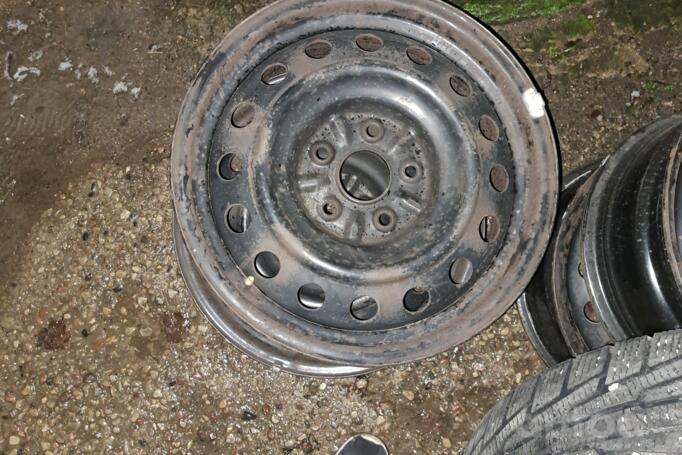 ınne, stal tłoczona