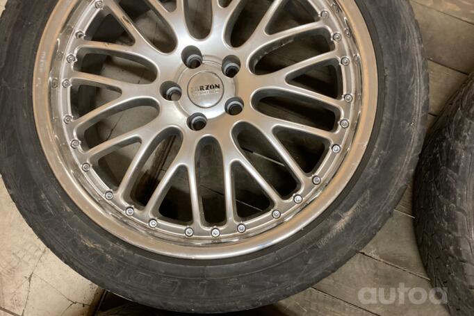 Larzon Panamera, stop lekki