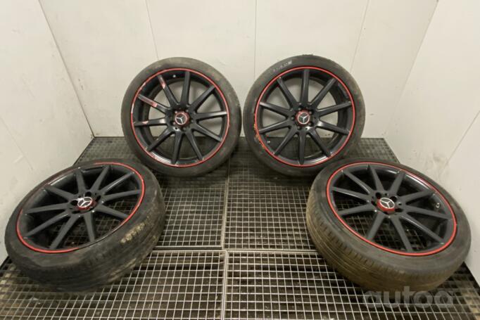 Mercedes-Benz, stop lekki