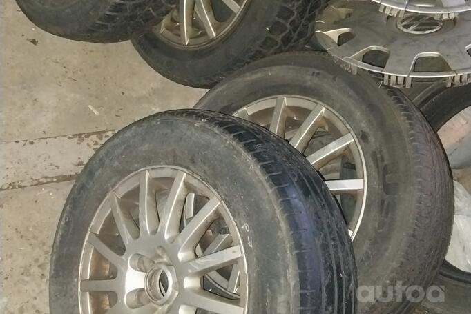 Vw golf4 r15, stop lekki