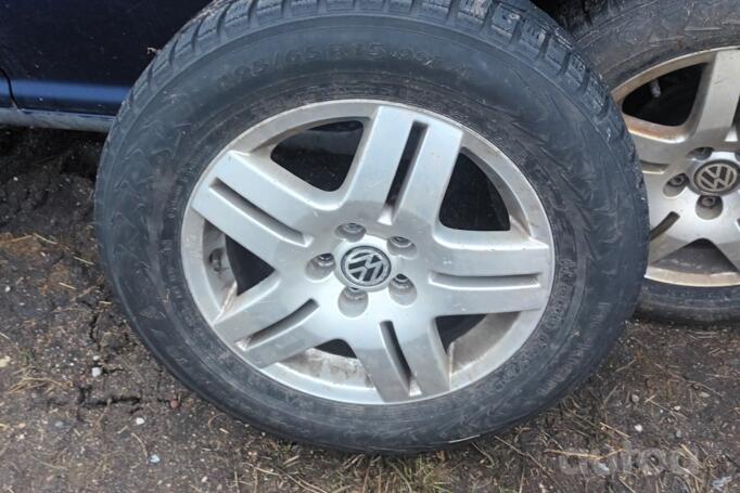 Wolsvagenn golf 4, stop lekki