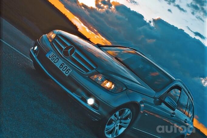 Mercedes, stop lekki