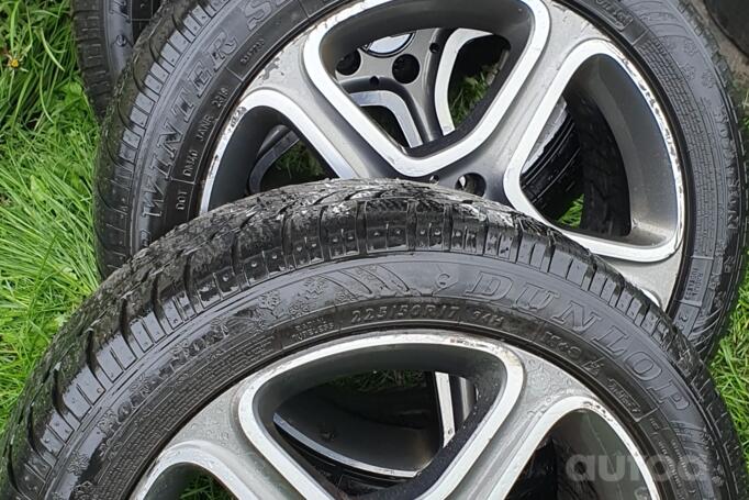 Mercedes, stop lekki