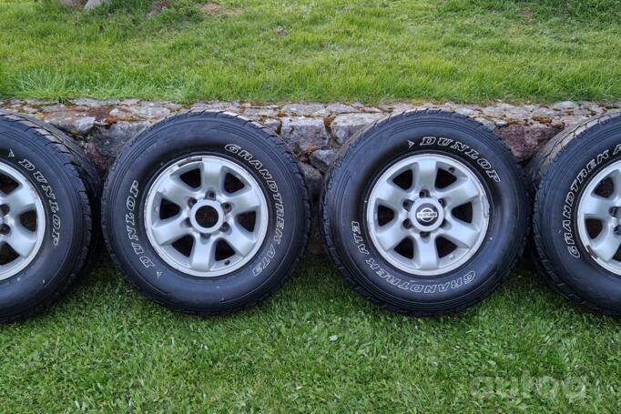 Nissan Patrol, stop lekki