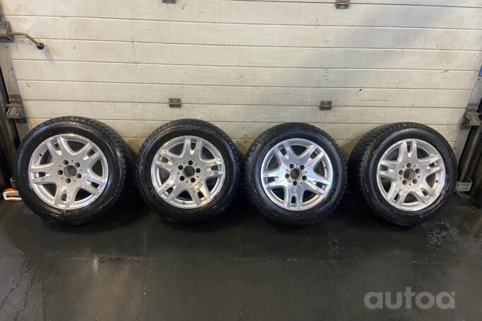 Mercedes-Benz, stop lekki