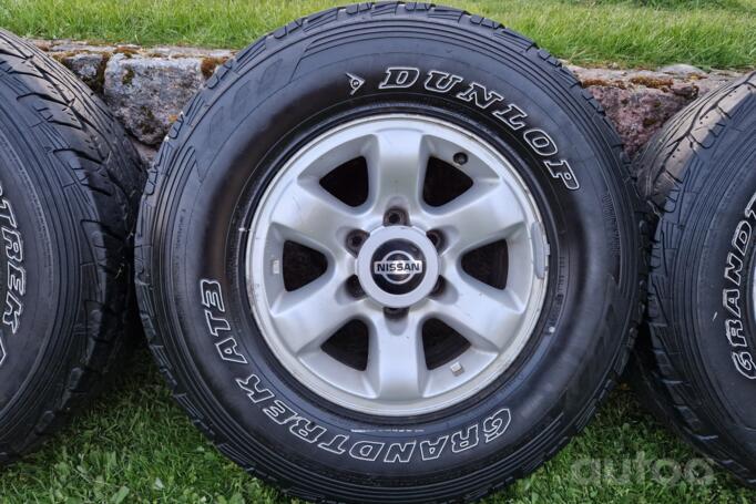 Nissan Patrol, stop lekki