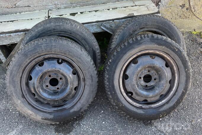 ınne, stal tłoczona