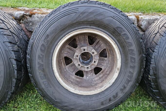 Nissan Patrol, stop lekki