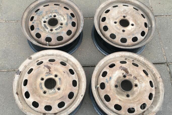 Ford, stal tłoczona