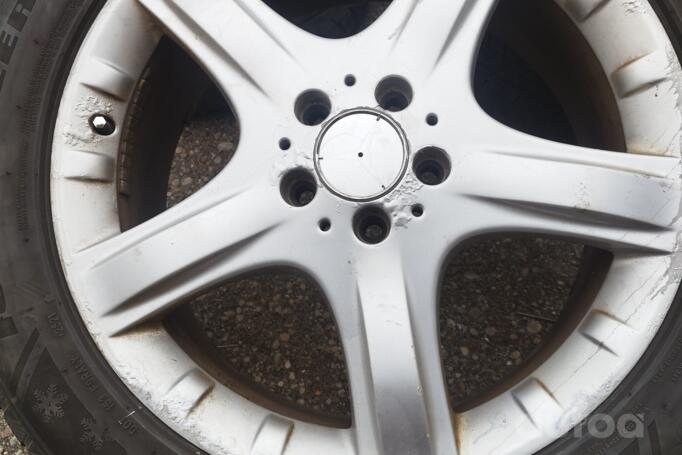 Mercedes, stop lekki