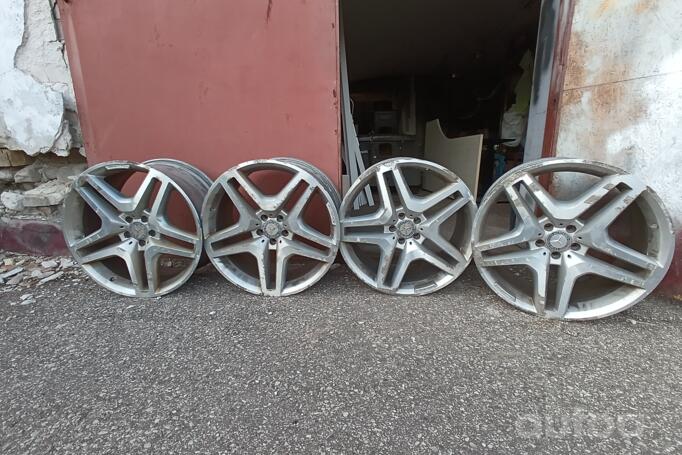 Mercedes, stop lekki