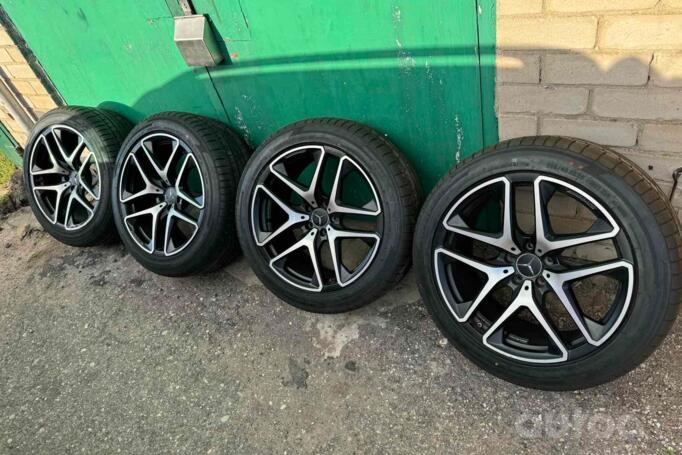 Mercedes Benz, stop lekki