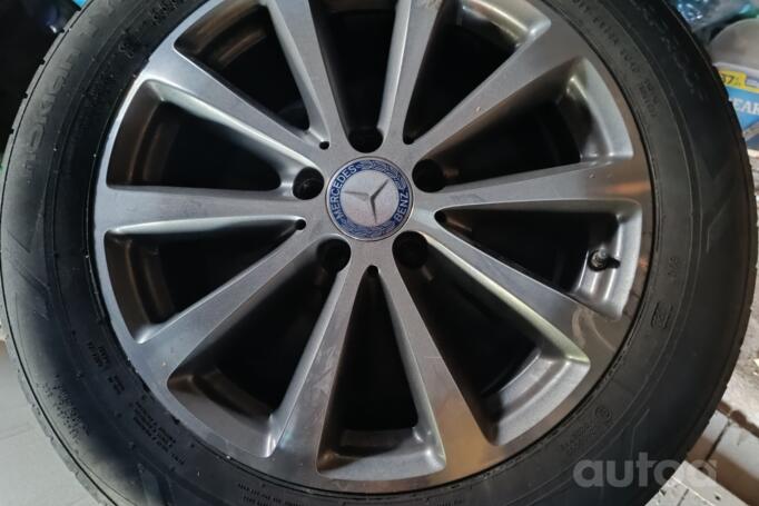 Mersedes, stop lekki