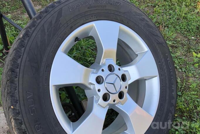 Mercedes Benz, stop lekki