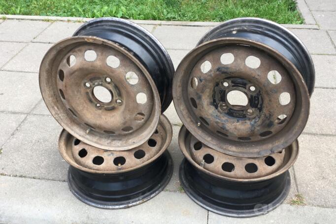 Ford, stal tłoczona