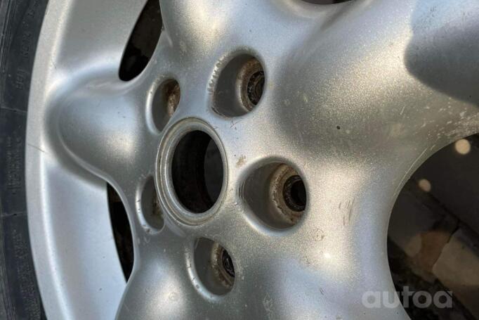 Land rover, stop lekki