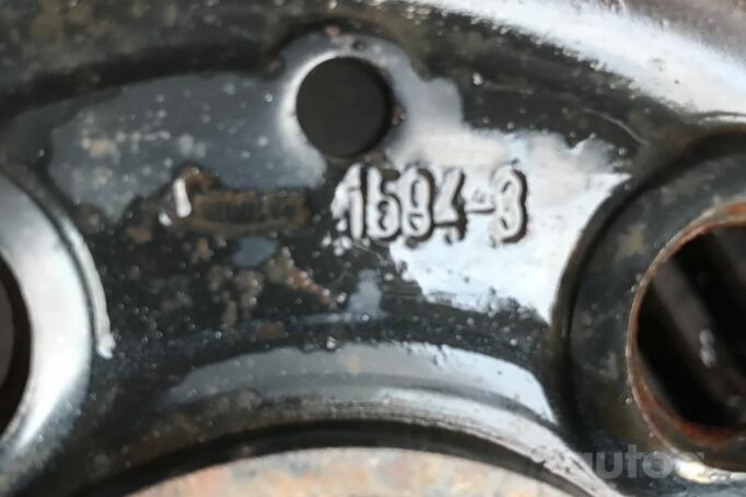 Mercedes, stal tłoczona