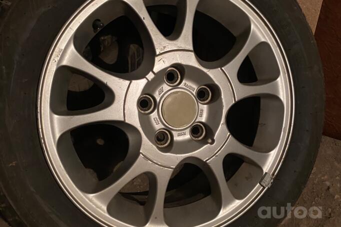 Ford S-Max, stop lekki