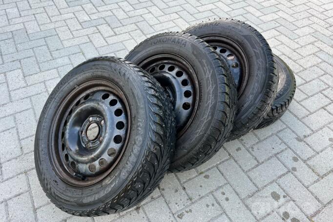 ınne, stal tłoczona