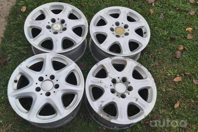 MERCEDES, stop lekki