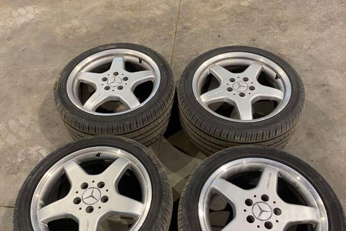 Mercedes, stop lekki