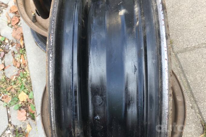 Ford, stal tłoczona