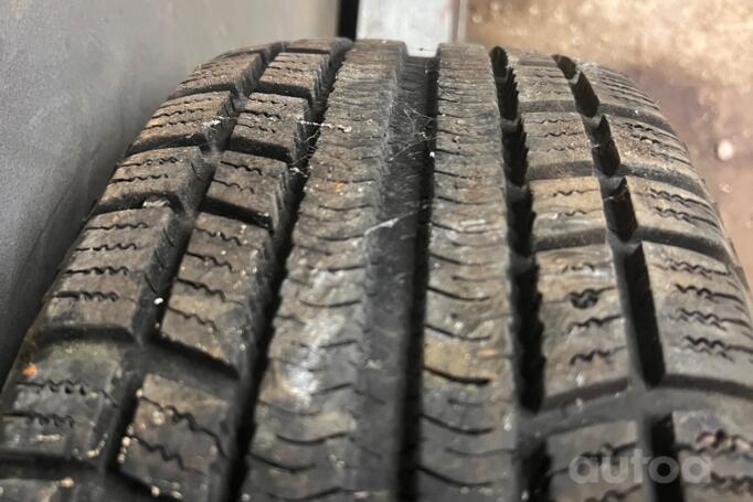 Ford, stal tłoczona