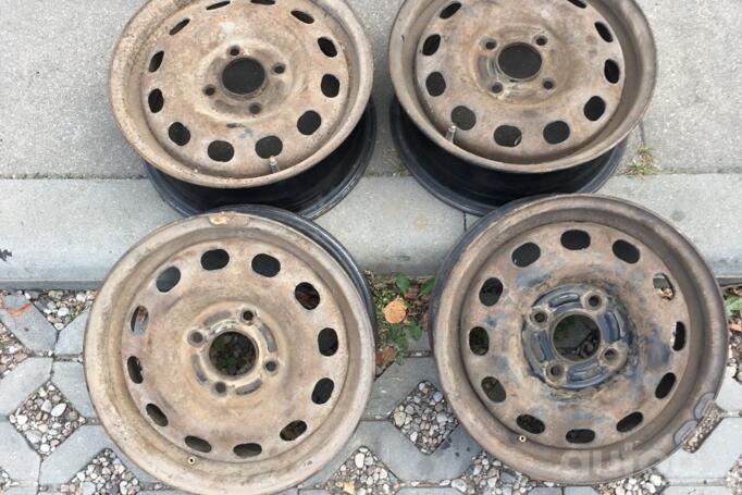 Ford, stal tłoczona