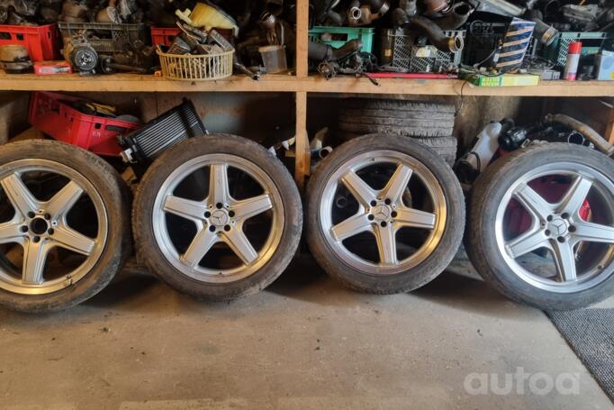 Mercedes, stop lekki