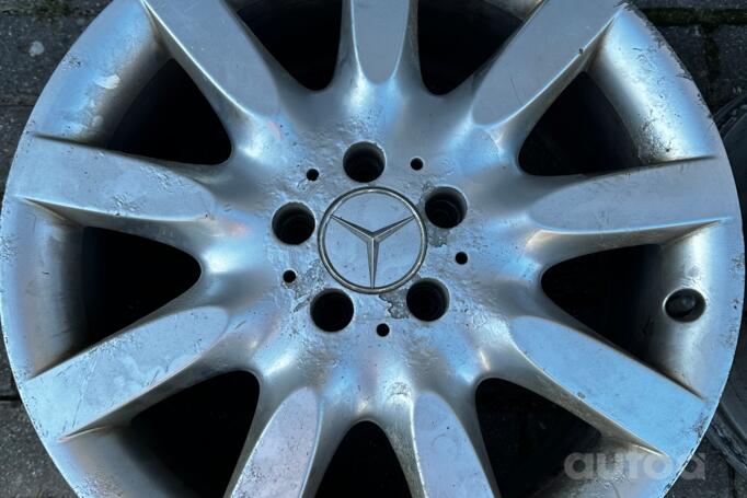 Mercedes Benz, stop lekki