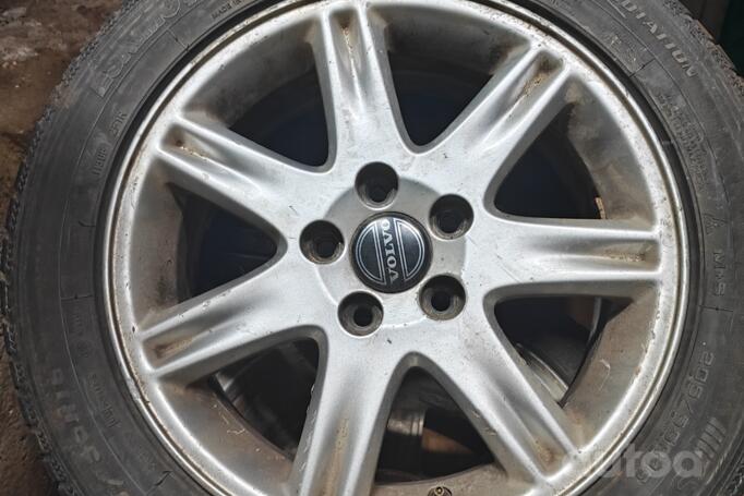 Volvo, stop lekki